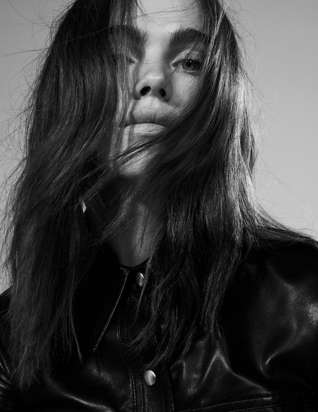 Jena Goldsack in A Salto de Decada by Nagi Sakai for Vogue Spain