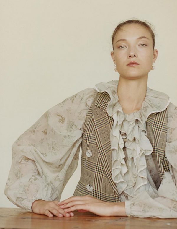 7 Statement Sleeves for Spring: Yumi Lambert Poses for WSJ. Magazine