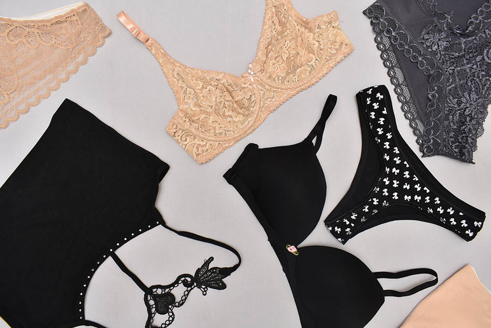 Choose the right T-shirt Bra for your style and comfort - Blog